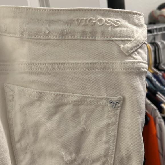 Vigoss Distressed Jeans - Picture 4 of 5